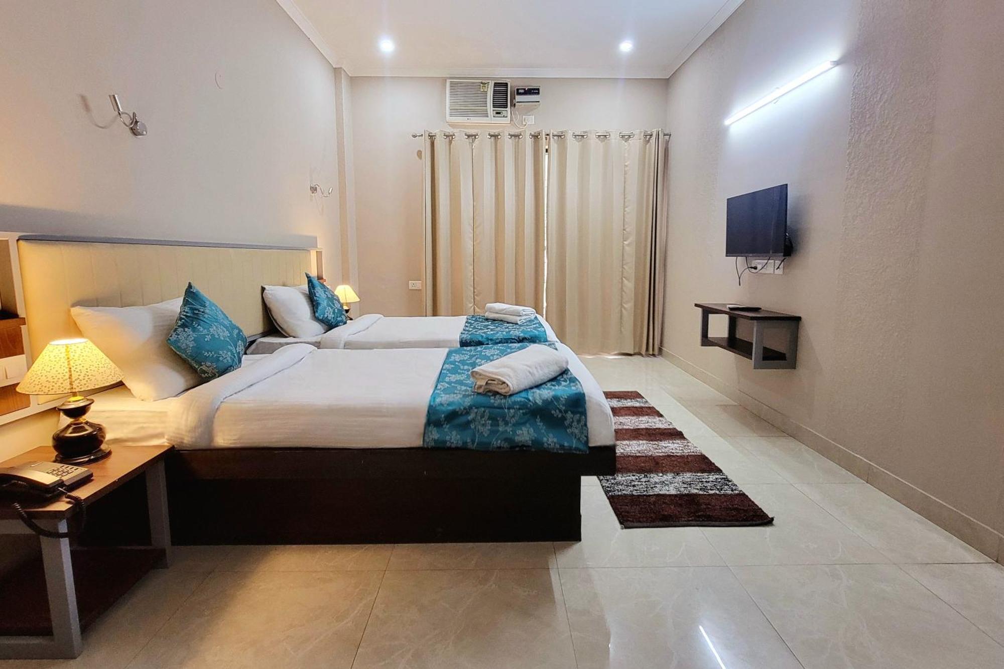 Hotel Vamsor Heights 1047 à Gurgaon Extérieur photo